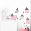 naklejki na ścianę różowe domki do pokoju dziecka
