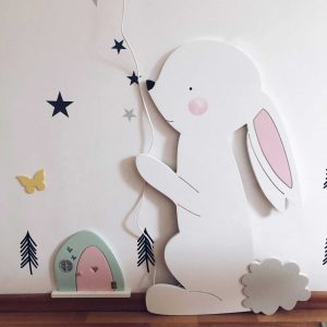 Drewniany królik na ścianę średni 79 cm